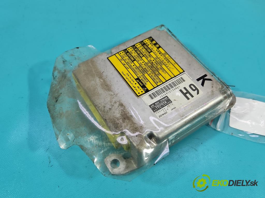 Toyota Rav4 II 2000-2005 2.0 D4D 1CDFTV 116 hp manual 85 kW 1995 cm3 5- řídící jednotka polštáře: 89170-42160