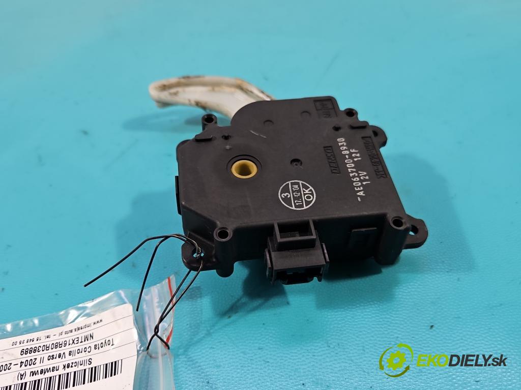 Toyota Corolla Verso II 2004-2009 2.0 D4D 116 hp manual 85 kW 1995 cm3 5- motorek topení AE063700-8930