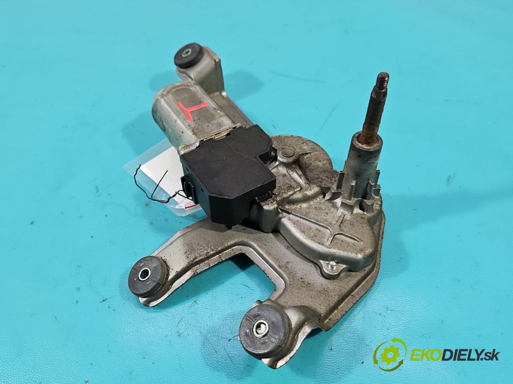 Toyota Corolla Verso II 2004-2009 2.0 D4D 116 HP manual 85 kW 1995 cm3 5- motor stieračov zadné 85130-0F010