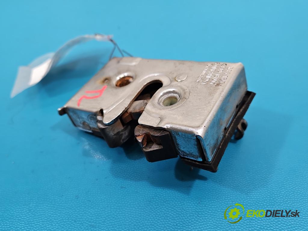Audi 80 B4 1991-1994 2.0 8V 90 HP manual 66 kW 1984 cm3 4- zámok zadné ľavý 8A0839015A