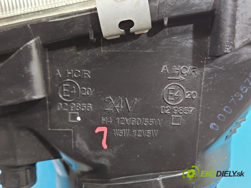 Audi 80 B4 1991-1994 2.0 8V 90 hp manual 66 kW 1984 cm3 4- světlo levý  (Klika dveří ostatní)