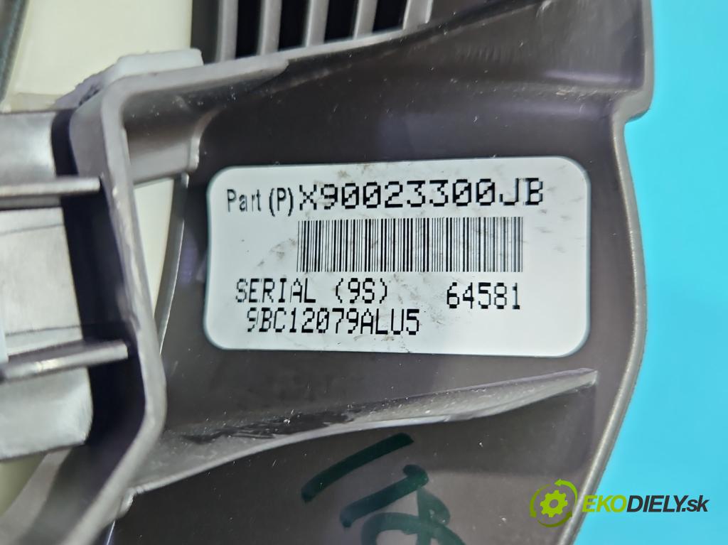 Jeep Grand Cherokee WK2 IV 2010-2021 3.0 CRD 250 HP automatic 184 kW 2987 cm3 5- kryt plast 9BC12079ALU5