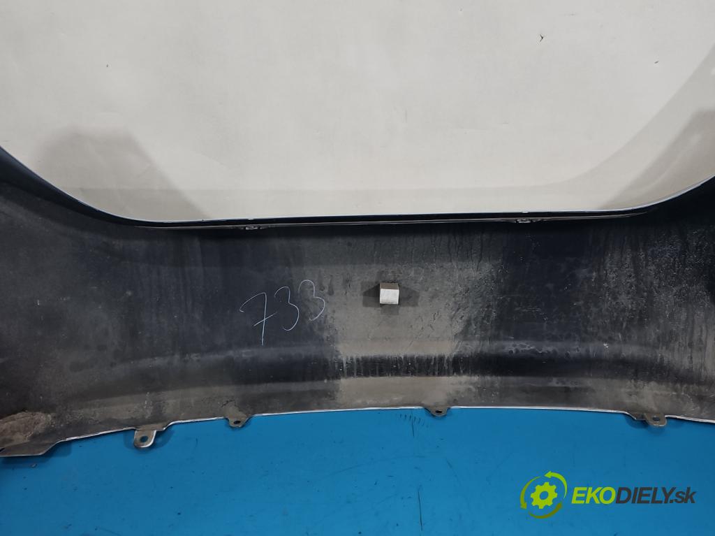 Toyota Corolla E16/E18  2013-2019 1.3 16V 99 HP manual 73 kW 1329 cm3 4- nárazník zadné  (Kľučka dverí ostatné)