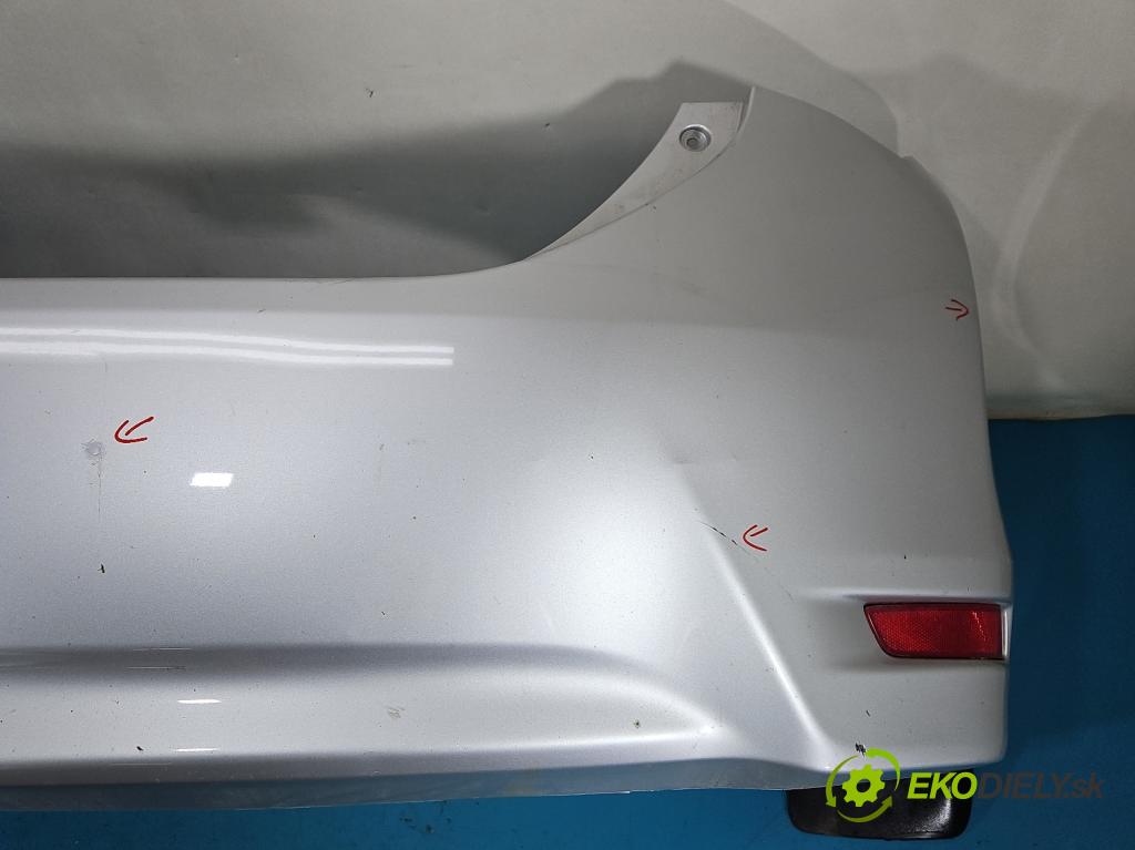 Toyota Corolla E16/E18  2013-2019 1.3 16V 99 HP manual 73 kW 1329 cm3 4- nárazník zadné  (Kľučka dverí ostatné)