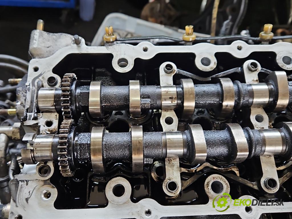 Toyota Rav4 II 2000-2005 2.0 D4D 1CDFTV 116 HP manual 85 kW 1995 cm3 5- Hlava: motora 1CD