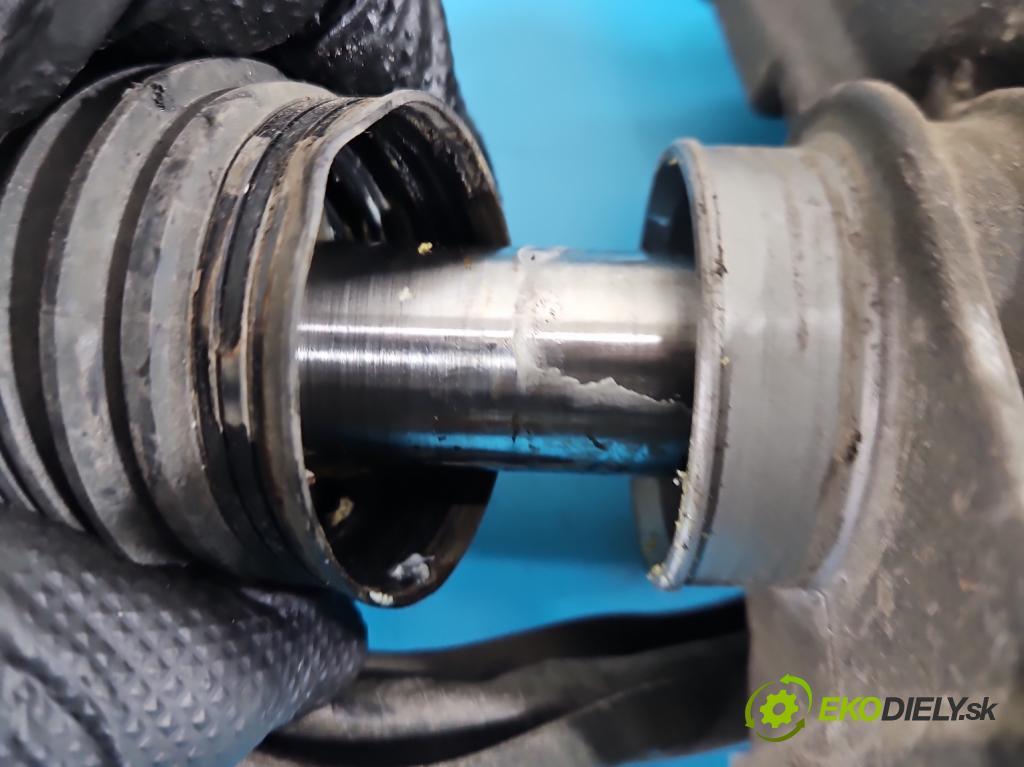 Vw Golf V 2003-2009 1.4 16V 75 HP manual 55 kW 1390 cm3 5- Ozubené kolo: volant 1K1423051BJ