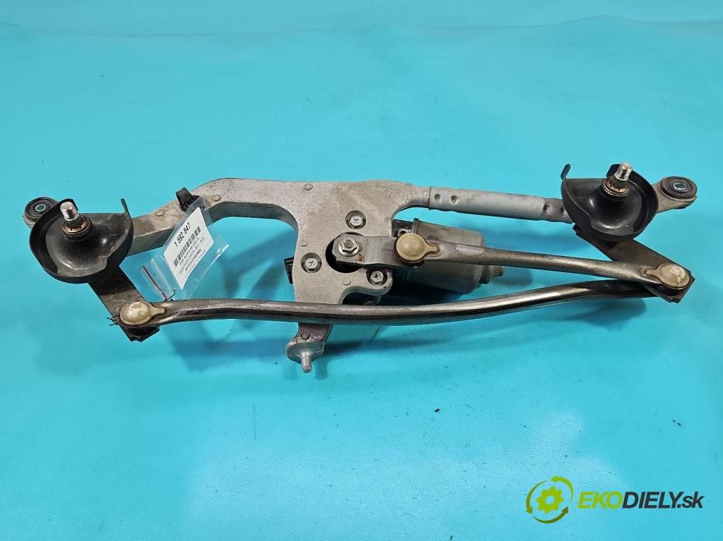 Toyota Corolla E16/E18  2013-2019 1.3 16V 99 HP manual 73 kW 1329 cm3 4- motor stieračov predné 85110-02340