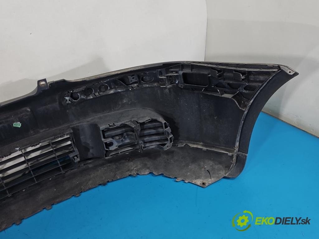 Vw Golf V 2003-2009 1.4 16V 75 HP manual 55 kW 1390 cm3 5- nárazník predné 1K0807221 (Kľučka dverí ostatné)