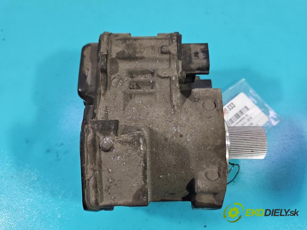 Ford Focus Mk3 2010-2018 1.6 tdci 95 HP manual 70 kW 1560 cm3 5- Ozubené kolo: volant A0040345