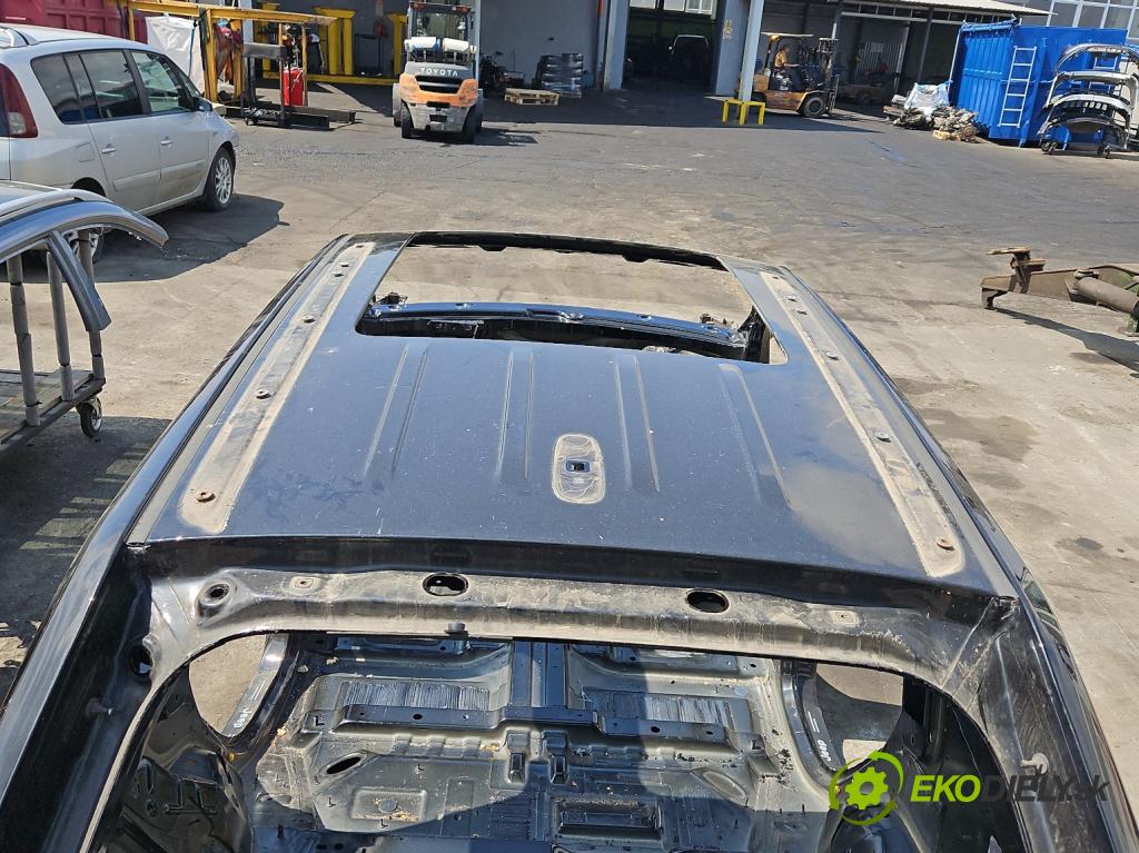 Jeep Grand Cherokee WK2 IV 2010-2021 3.0 CRD 250 HP automatic 184 kW 2987 cm3 5- strecha