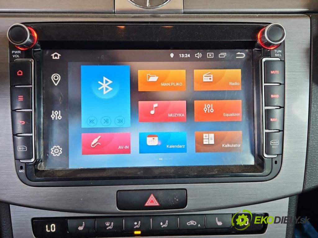 Vw Passat B7 2010-2014 1.6 tdi 105 HP manual 77 kW 1598 cm3 5- Radio AV8V4