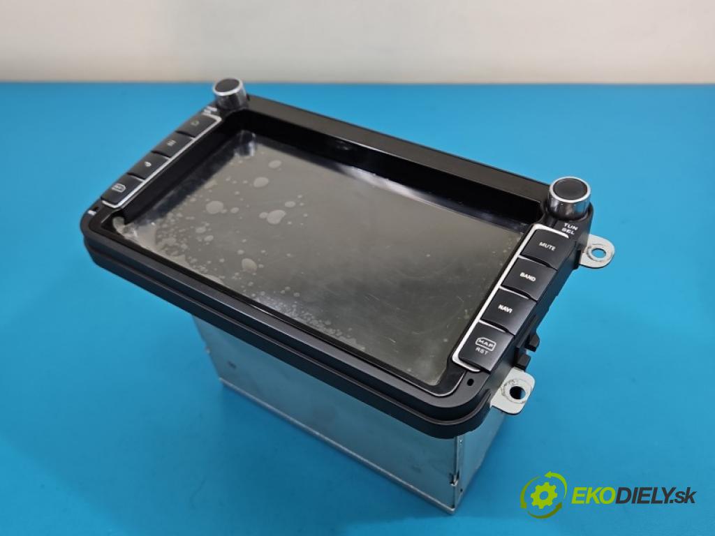 Vw Passat B7 2010-2014 1.6 tdi 105 HP manual 77 kW 1598 cm3 5- Radio AV8V4