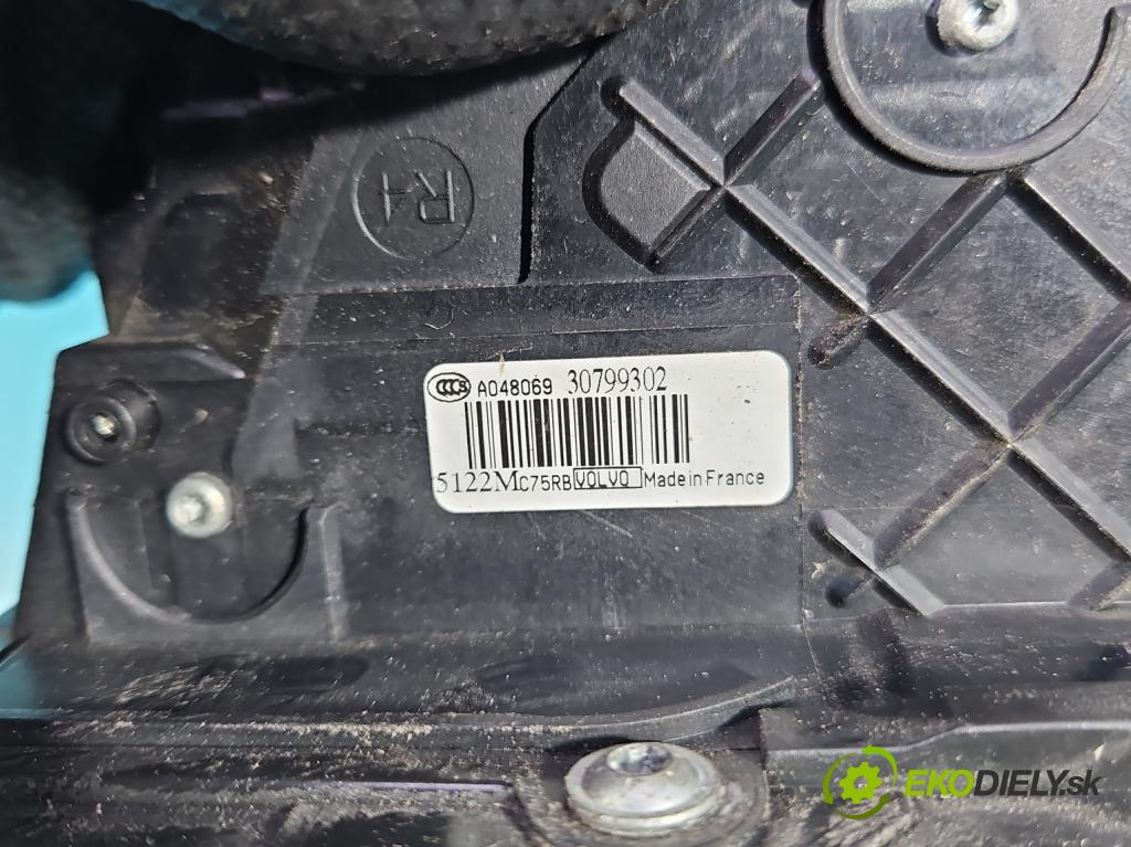 Volvo XC60 I 2008-2017 2.0d 163 HP manual 120 kW 1984 cm3 5- zámok predné pravý 30799302