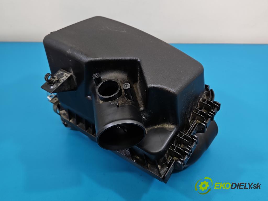 Toyota Corolla E15 2007-2014 1.6 vvti 132 hp manual 97 kW 1598 cm3 4- obal filtra vzduchu 17705-0T090 (Kryt vzduchového filtru)