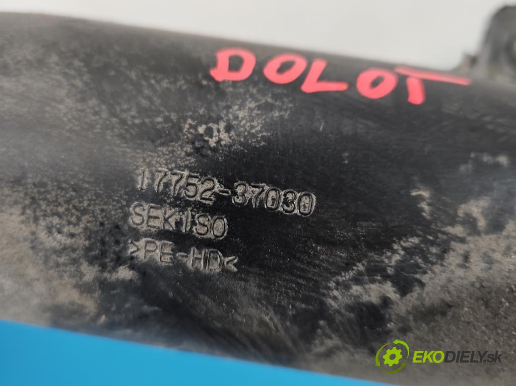 Toyota Corolla E15 2007-2014 1.6 vvti 132 hp manual 97 kW 1598 cm3 4- Trubka: 17752-37030