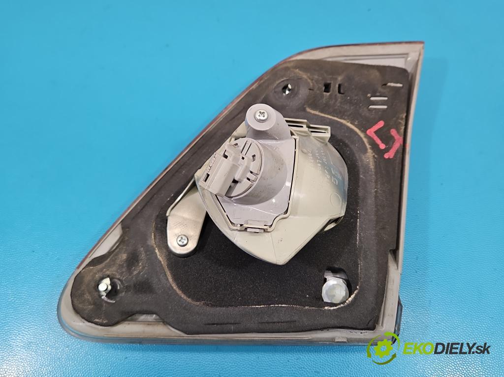 Toyota Corolla E15 2007-2014 1.6 vvti 132 hp manual 97 kW 1598 cm3 4- světlo zadní levé kufrových dveří 02-195