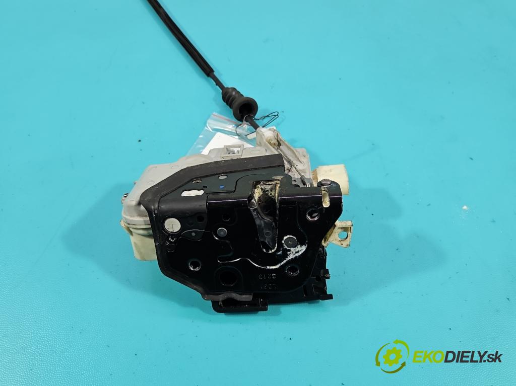 Vw Passat B7 2010-2014 1.6 tdi 105 HP manual 77 kW 1598 cm3 5- zámok predné ľavý 3C1837015A
