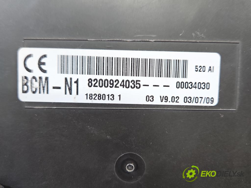 Renault Kangoo II 2008- 1.5 dci 90 HP manual 66 kW 1461 cm3 5- riadiaca jednotka motora 237100420R