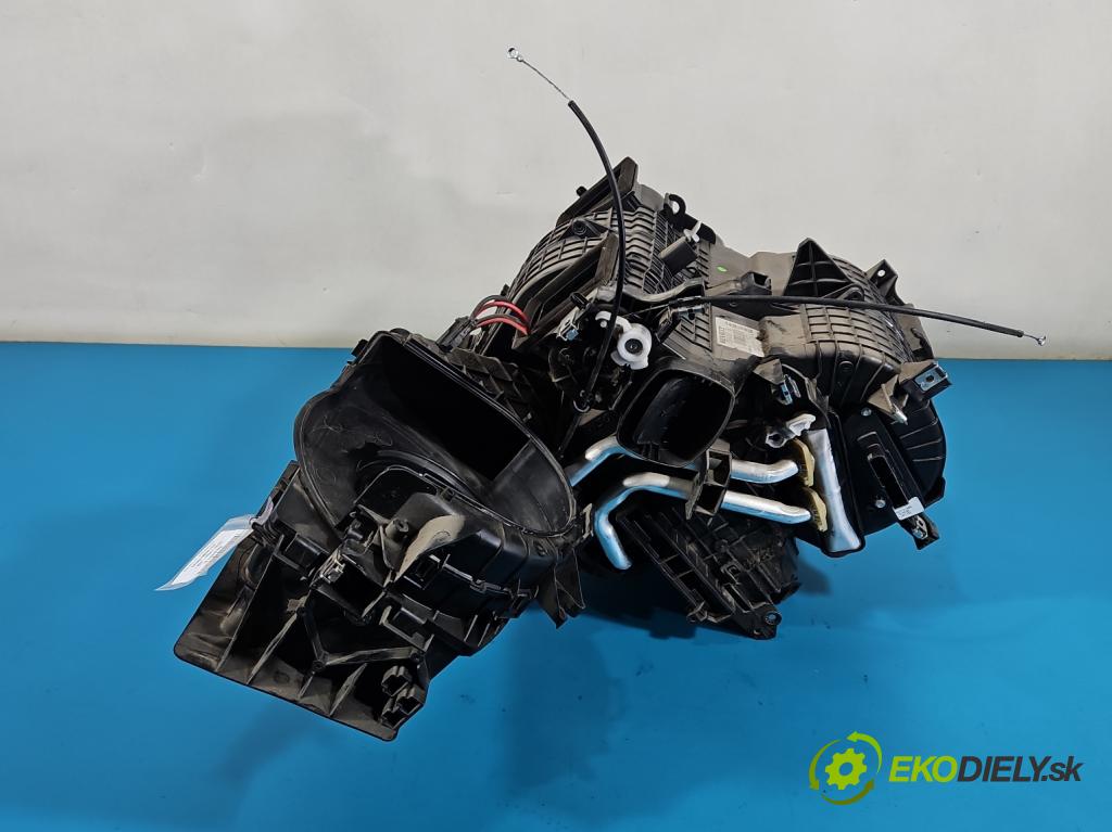 Renault Kangoo II 2008- 1.5 dci 90 HP manual 66 kW 1461 cm3 5- radiator 8200463921 (Radiátor kúrenia)