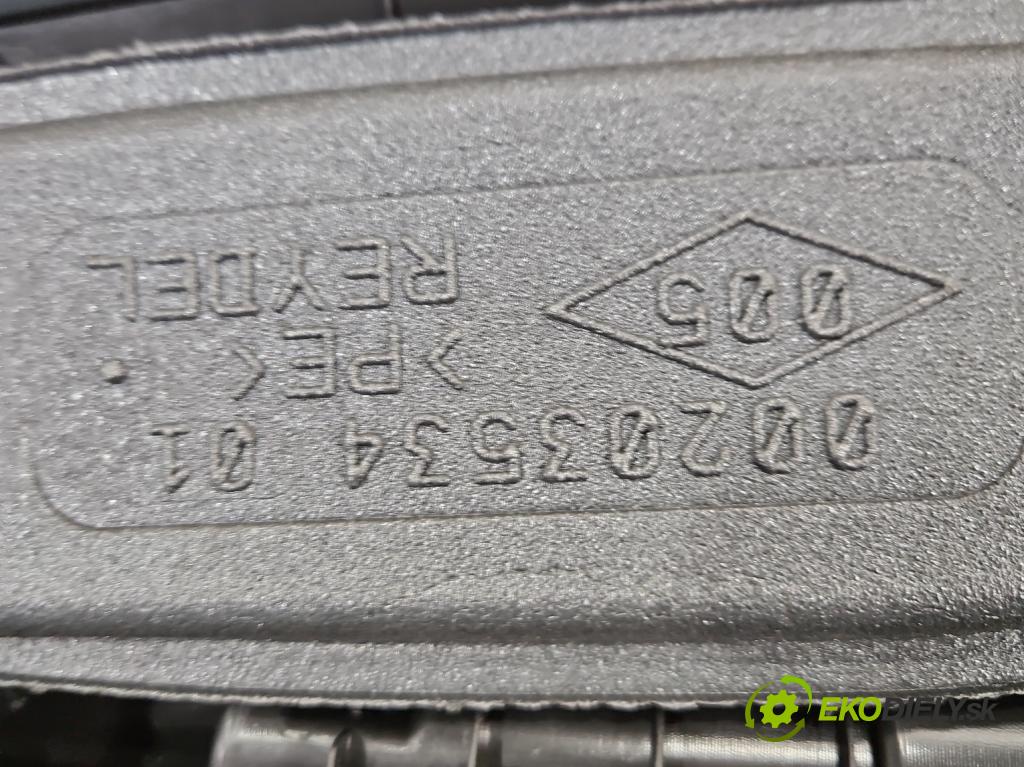 Renault Talisman 2015-2022 1.6 dci 160 HP automatic 118 kW 1598 cm3 4- kokpit,pristrojová doska rozdeľovacia