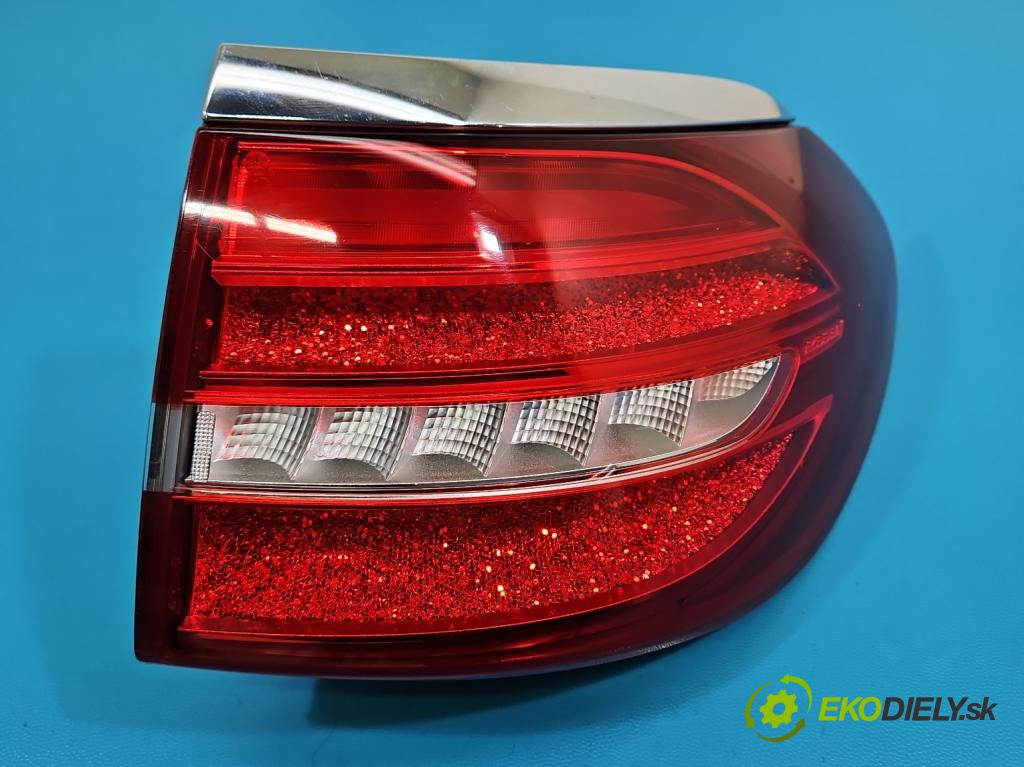 Mercedes E W213 2016-2023 2.0 cdi 654920 194KM: automatic 143 kW 1950 cm3 5- svetlo / reflektor zadné pravé  (Kľučka dverí ostatné)