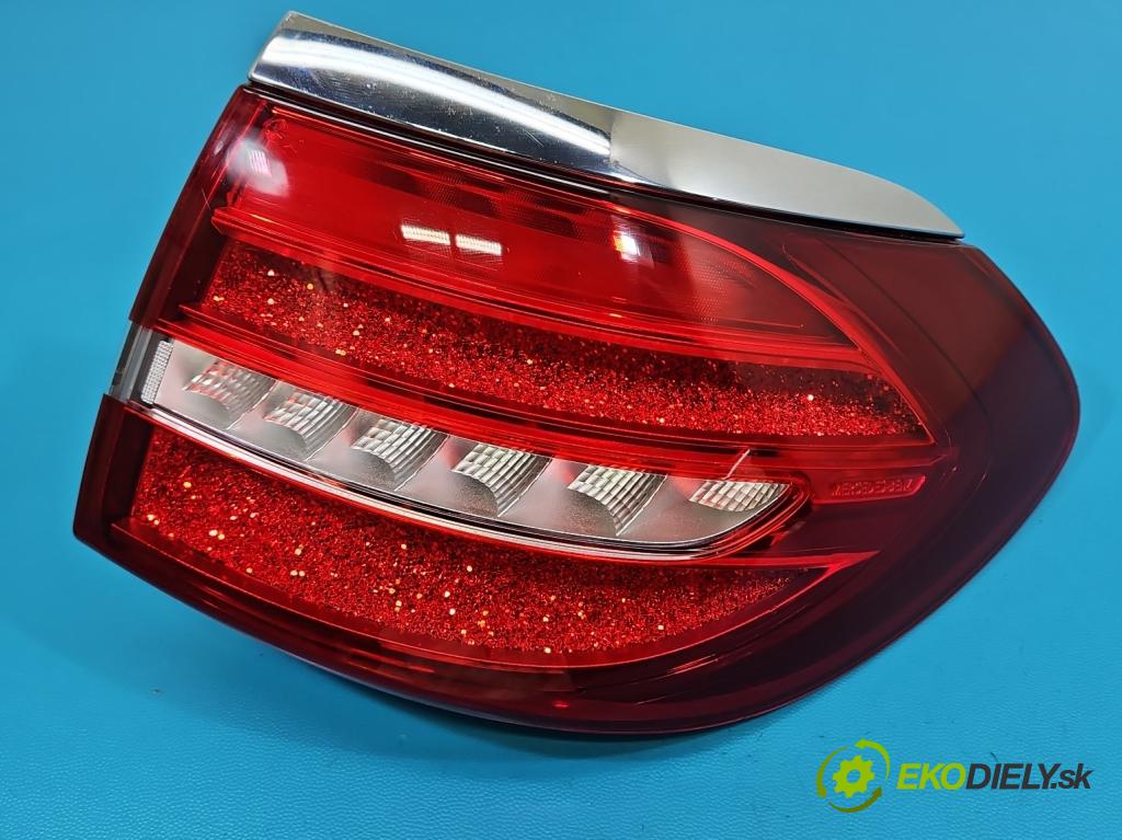 Mercedes E W213 2016-2023 2.0 cdi 654920 194KM: automatic 143 kW 1950 cm3 5- svetlo / reflektor zadné pravé  (Kľučka dverí ostatné)