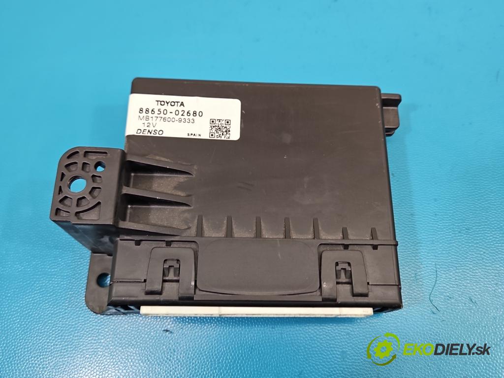 Toyota Corolla E15 2007-2014 1.6 vvti 132  HP manual 97 kW 1598 cm3 4- riadiaca jednotka motora 89661-02W60