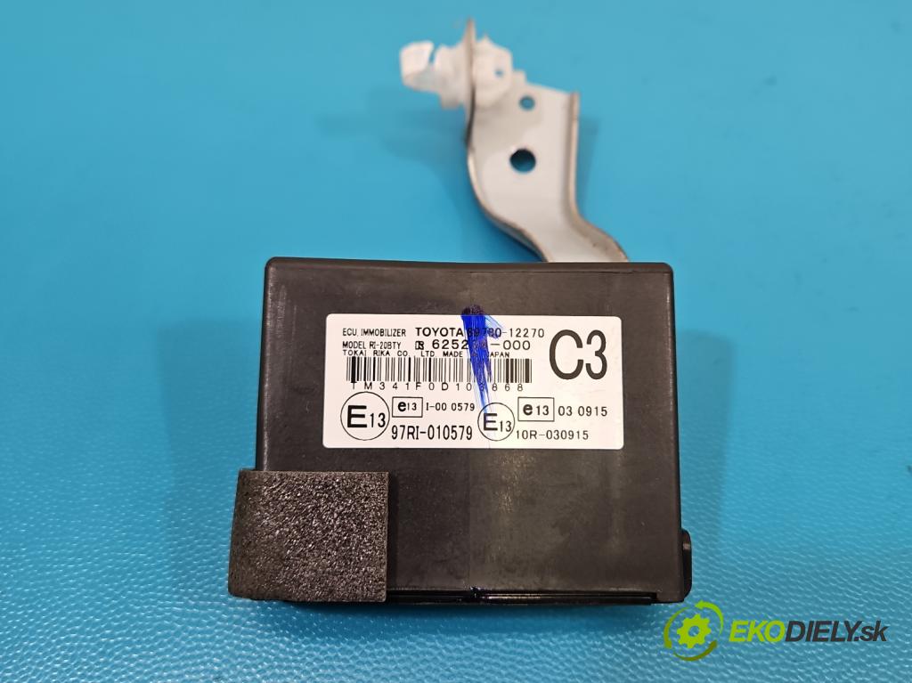 Toyota Corolla E15 2007-2014 1.6 vvti 132  HP manual 97 kW 1598 cm3 4- riadiaca jednotka motora 89661-02W60