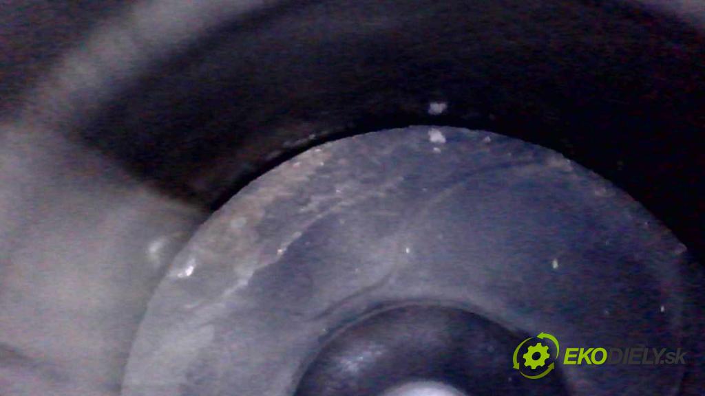Renault Laguna II 2001-2007 1.9 dci 102 hp manual 75 kW 1870 cm3 5- motor diesla F9K