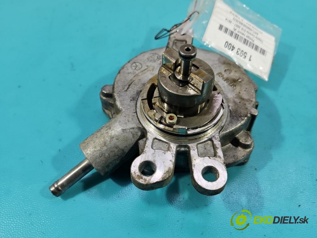 Toyota Corolla E15 2007-2014 1.6 vvti 132 hp manual 97 kW 1598 cm3 4- čerpadlo vákuum ST567-M1