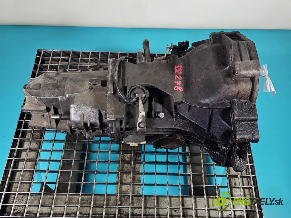 Audi A4 B6 2000-2004 1.9 tdi 101 hp manual 74 kW 1896 cm3 5- převodovka stupňová manual FEC