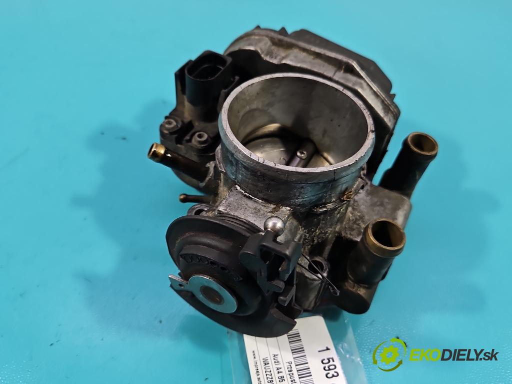 Audi A4 B5 1994-2001 1.6 8V 101 HP manual 74 kW 1595 cm3 4- klapka 058133063H (Škrtiaca klapka)