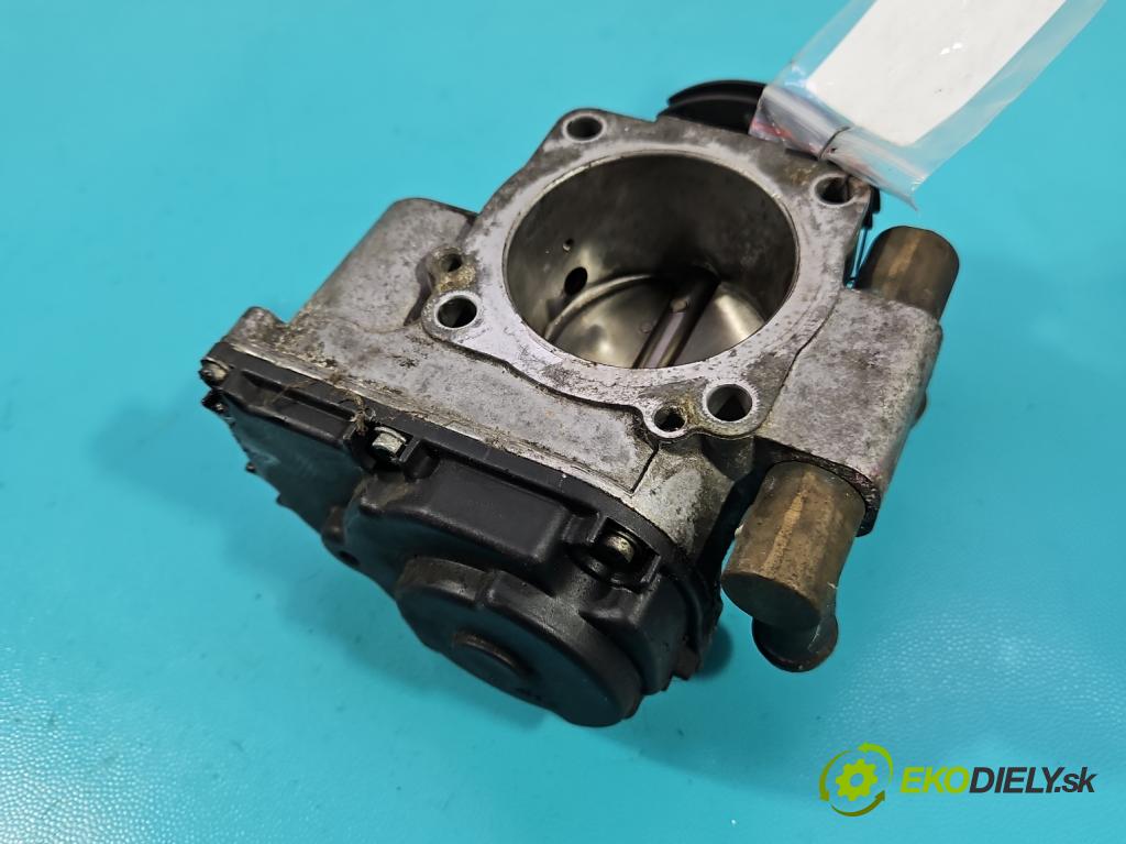 Audi A4 B5 1994-2001 1.6 8V 101 HP manual 74 kW 1595 cm3 4- klapka 058133063H (Škrtiaca klapka)