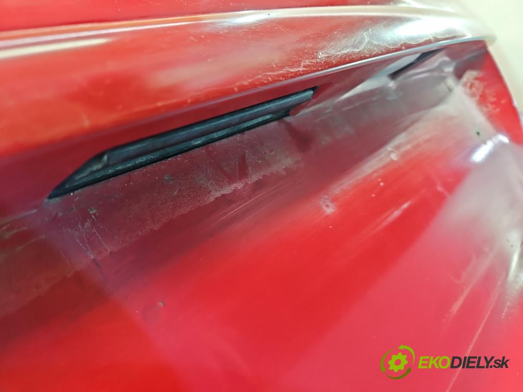 Peugeot 206 1.1 8V 60 HP manual 44 kW 1124 cm3 3- zadna kufor  (Kapota zadná (kufor))