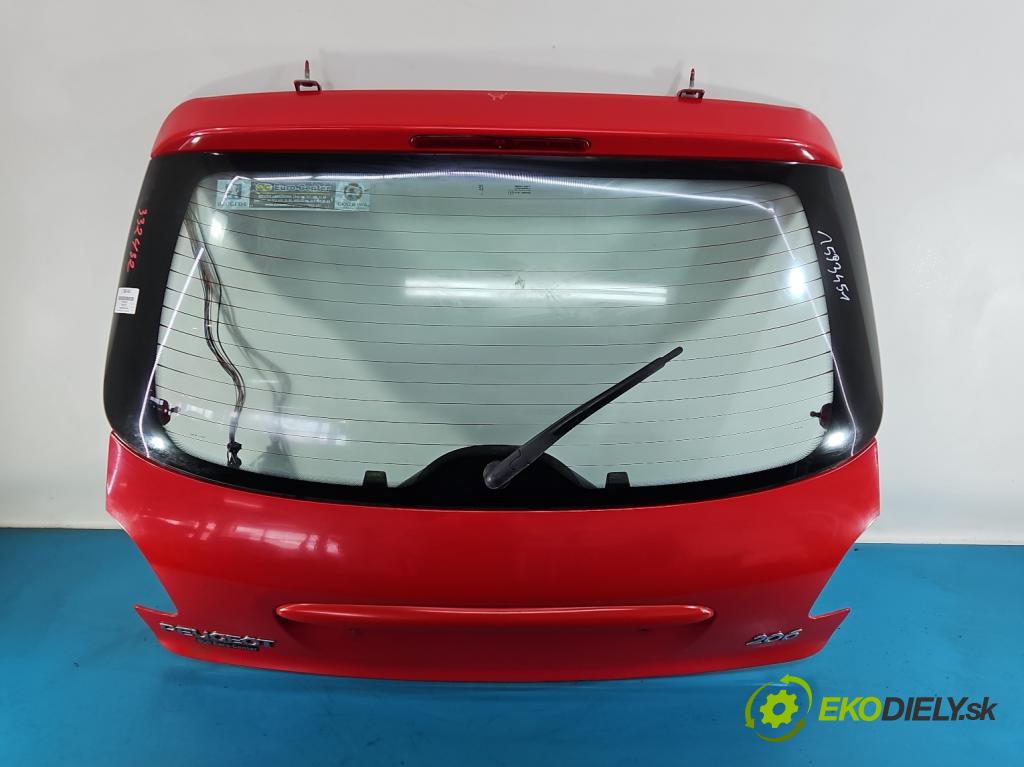 Peugeot 206 1.1 8V 60 HP manual 44 kW 1124 cm3 3- zadna kufor  (Kapota zadná (kufor))