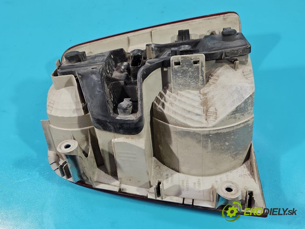Vw Touran I 2003-2015 2.0 tdi 136hp manual 100 kW 1968 cm3 5- světlo zadní levé blatník: 1T0945095C