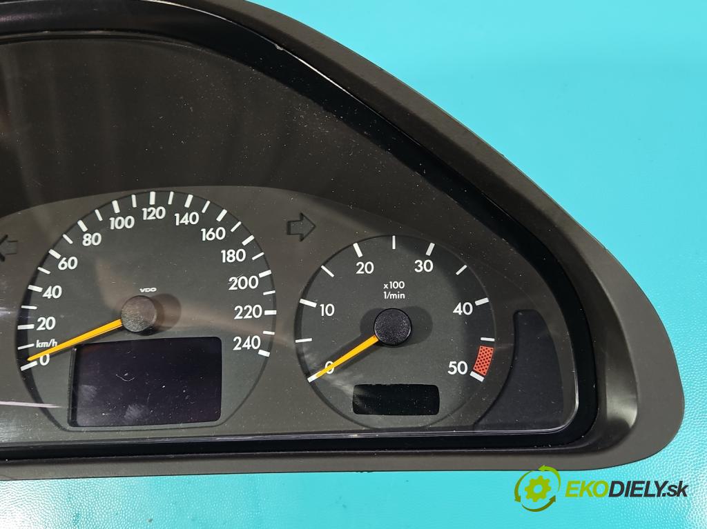 Mercedes E W210 1995-2002 2.2 cdi 143 HP automatic 105 kW 2148 cm3 5- prístrojovka/ budíky 88311281 (Prístrojová doska)