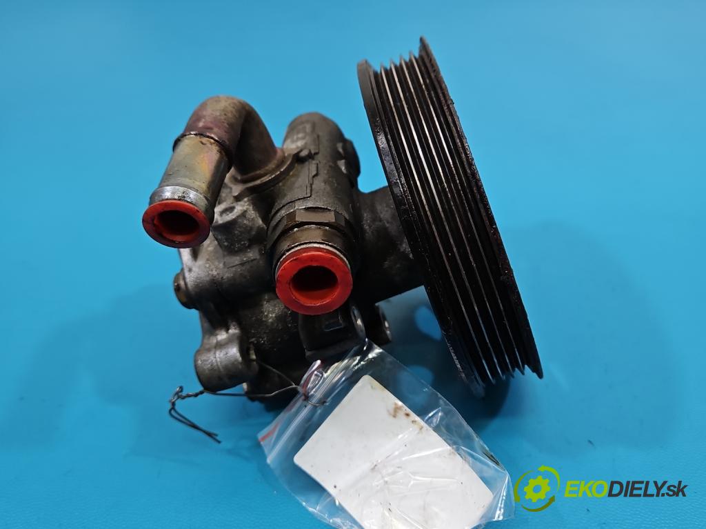 Audi A4 B5 1994-2001 1.6 8V 101 HP manual 74 kW 1595 cm3 4- čerpadlo posilovač 8D0145155L (Servočerpadlo)