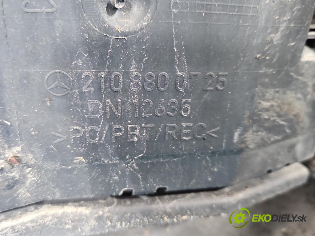 Mercedes E W210 1995-2002 2.2 cdi 143 HP automatic 105 kW 2148 cm3 5- nárazník zadné 2108800725 (Kľučka dverí ostatné)