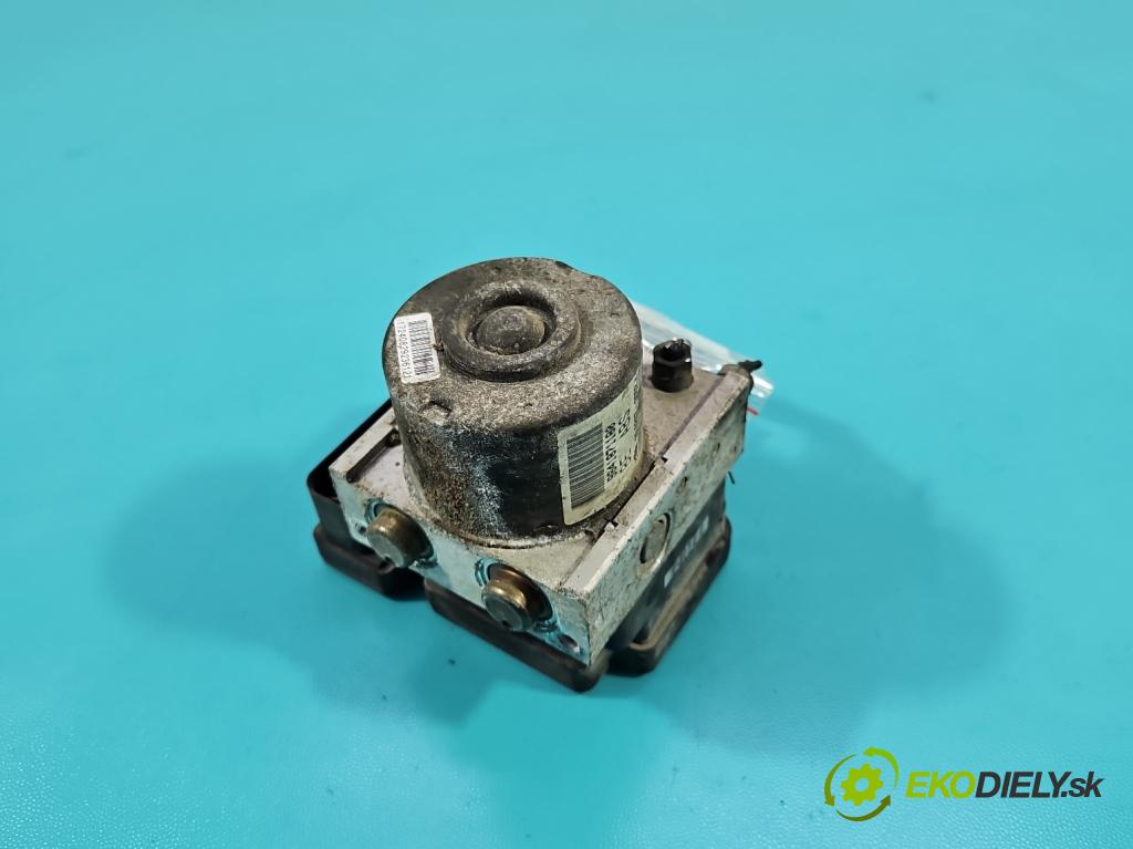 Peugeot 206 1.1 8V 60 HP manual 44 kW 1124 cm3 3- čerpadlo abs 9641871180 (Pumpa ABS)