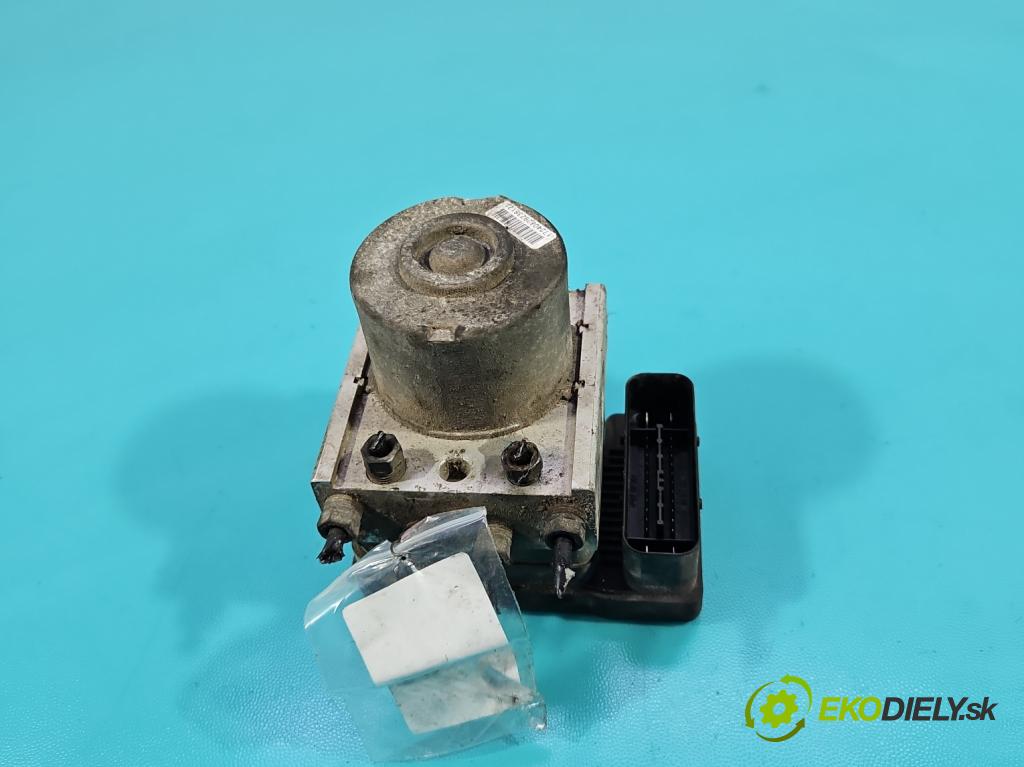 Peugeot 206 1.1 8V 60 HP manual 44 kW 1124 cm3 3- čerpadlo abs 9641871180 (Pumpa ABS)