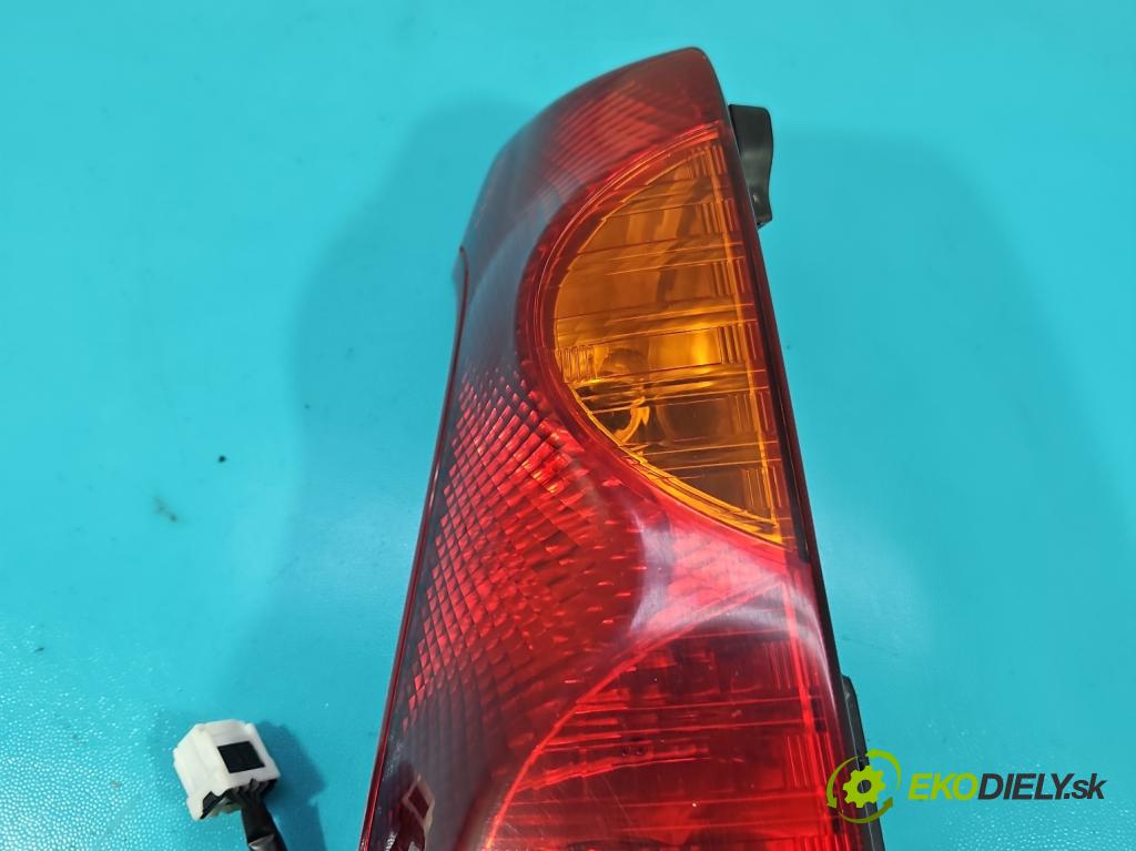 Nissan Note I 2006-2012 1.5 dci 86 hp manual 63 kW 1461 cm3 5- světlo zadní levé blatník: