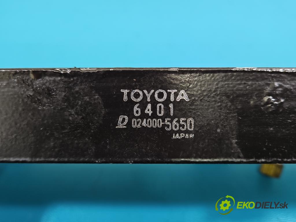Toyota Verso 2009-2018 2.2 d4d 2AD 150 HP automatic 110 kW 2231 cm3 5- chladič oleja: 024000-5650