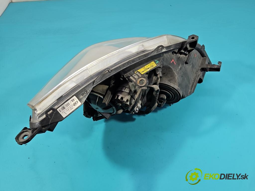 Toyota Verso 2009-2018 2.2 d4d 2AD 150 HP automatic 110 kW 2231 cm3 5- Reflektor: ľavý 13993F (Kľučka dverí ostatné)