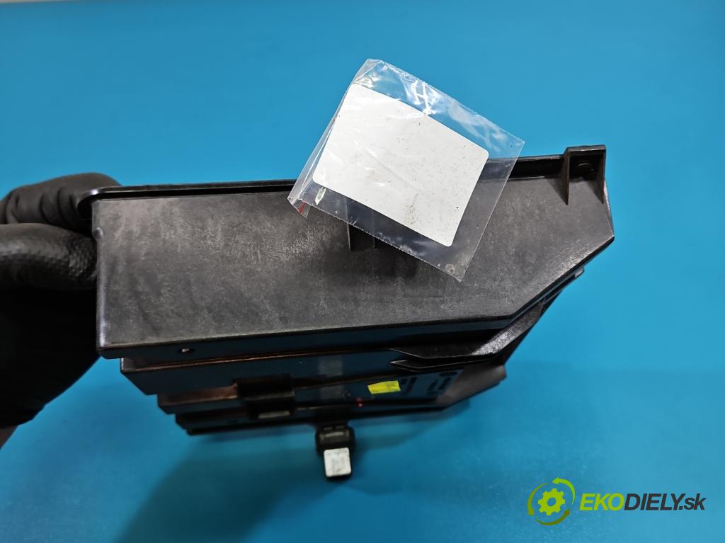 Bmw 5 G30 2017-2024 2.0d 190 hp automatic 140 kW 1995 cm3 5- kryt plastová 7446851
