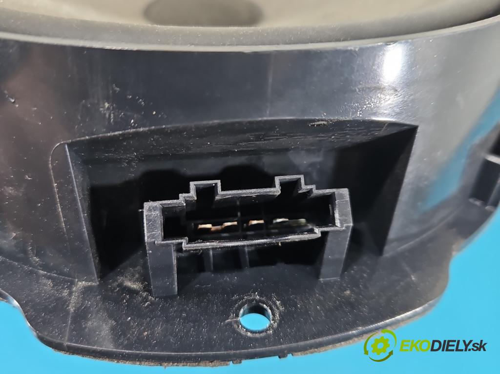Vw Passat B7 2010-2014 1.6 tdi 105 HP manual 77 kW 1598 cm3 5- reproduktory komplet 3C8035454
