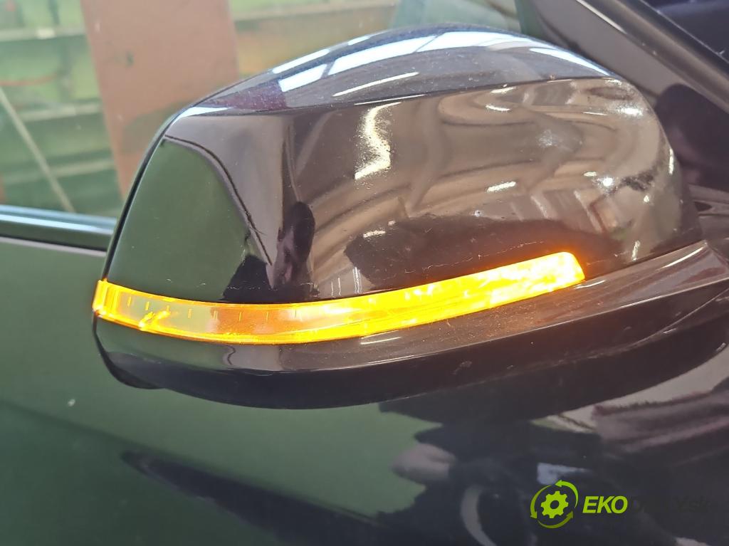 Bmw X1 E84 2009-2015 2.0d 184hp automatic 135 kW 1995 cm3 5- zrkadlo pravé  (Kľučka dverí ostatné)
