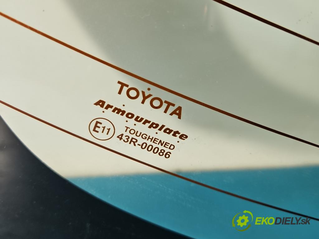 Toyota Corolla E15 2007-2014 1.6 vvti 132 hp manual 97 kW 1598 cm3 4- sklo zadní  (Zadní sklo)