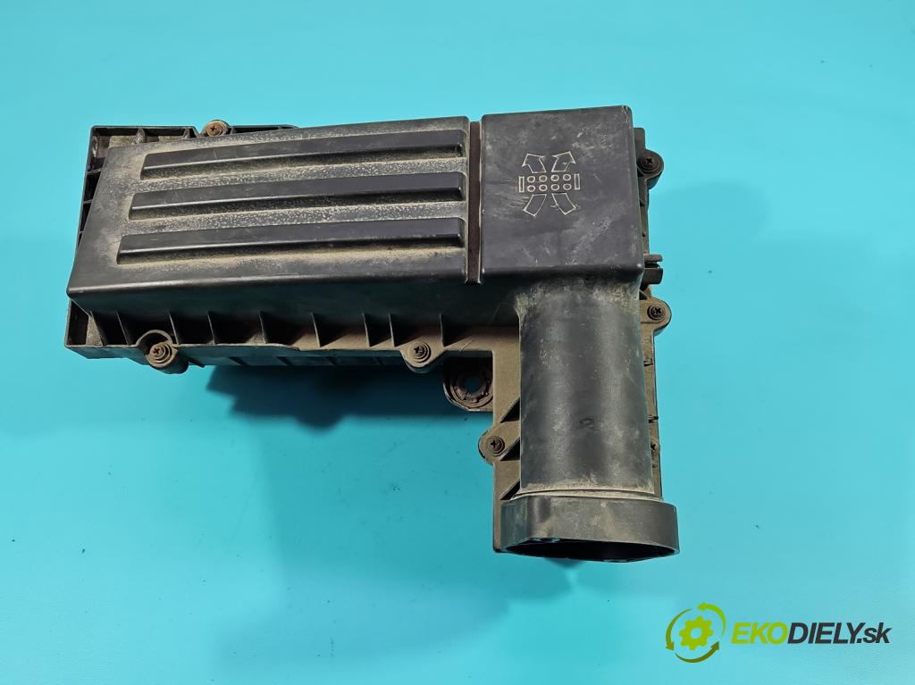 Vw Passat B7 2010-2014 1.6 tdi 105 hp manual 77 kW 1598 cm3 5- obal filtra vzduchu 3C0129601 (Kryt vzduchového filtru)