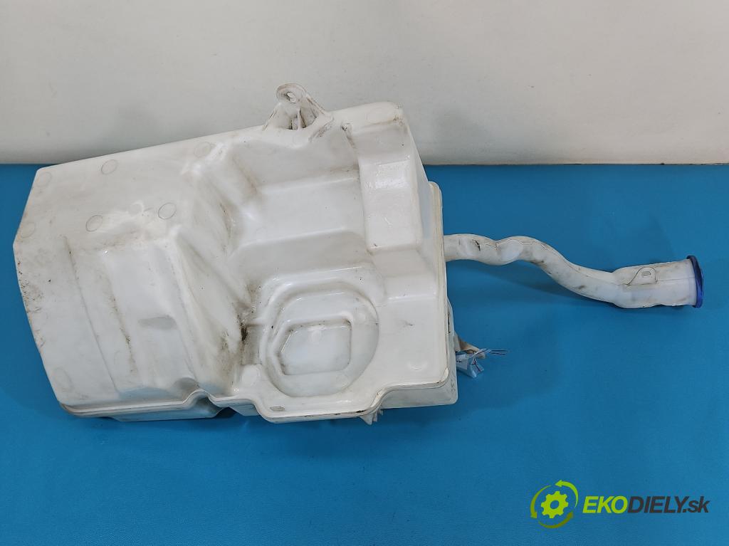Volvo XC60 I 2008-2017 2.0d 163 HP manual 120 kW 1984 cm3 5- nádržka tekutina: ostrekovačov 30753424